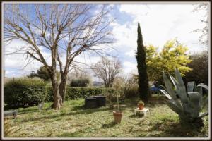Picture of listing #329825644. House for sale in Marseille