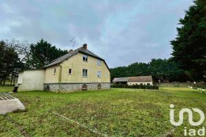 Picture of listing #329826344. House for sale in Gennes-Val de Loire