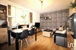 Picture of listing #329827935. Appartment for sale in Combs-la-Ville