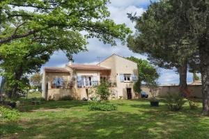 Picture of listing #329828993. House for sale in Uzès