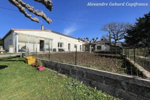 Picture of listing #329829506. House for sale in Sauveterre-de-Guyenne