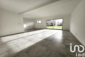 Thumbnail of property #329829714. Click for details
