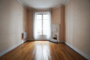 Picture of listing #329831018. Appartment for sale in Paris