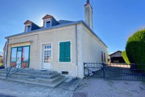 Picture of listing #329831602. House for sale in Sougy-sur-Loire