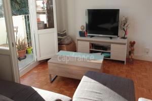 Picture of listing #329832800. Appartment for sale in Dole