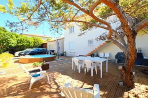 Picture of listing #329835399. Appartment for sale in Vendargues