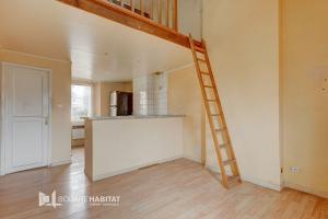 Picture of listing #329836354. Appartment for sale in Marseille