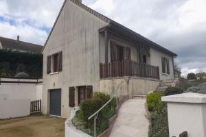 Picture of listing #329837452. House for sale in Noyen-sur-Sarthe