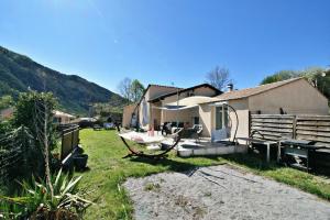 Picture of listing #329839089. House for sale in Castellane