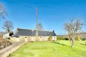 Picture of listing #329839387.  for sale in Kergrist-Moëlou