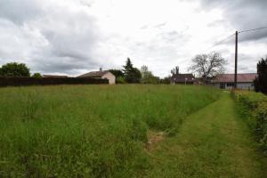 Picture of listing #329842148. Land for sale in Saillenard