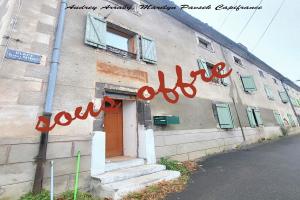 Photo de l'annonce nº 329842745. Bâtiment à vendre sur Rue