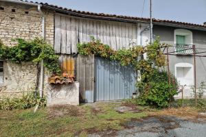 Picture of listing #329843257. House for sale in Chantemerle-sur-la-Soie