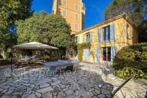 Picture of listing #329843416. House for sale in Grasse
