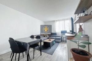 Picture of listing #329845385. Appartment for sale in Valenton