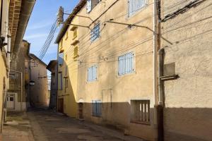 Picture of listing #329847998. Building for sale in Brignoles