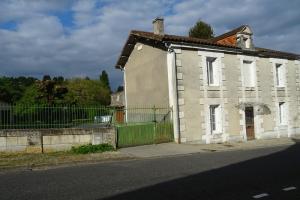 Picture of listing #329852705.  for sale in Blanzac-Porcheresse