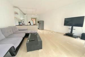 Picture of listing #329854116. Appartment for sale in Mougins