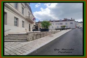 Picture of listing #329854810. Building for sale in Montbard