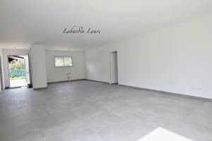 Thumbnail of property #329854831. Click for details