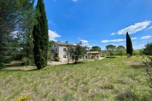 Picture of listing #329854938. House for sale in Uzès