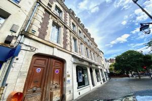 Picture of listing #329856098. Appartment for sale in Mantes-la-Jolie