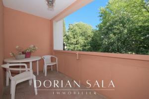 Picture of listing #329858051. Appartment for sale in Marseille