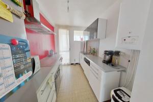 Picture of listing #329859842. Appartment for sale in Marseille