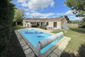 Picture of listing #329862177. House for sale in Saint-André-de-Cubzac