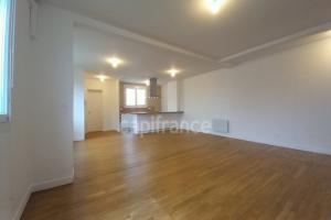 Picture of listing #329862191. Appartment for sale in Poitiers
