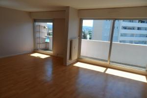 Picture of listing #329862604. Appartment for sale in Montluçon
