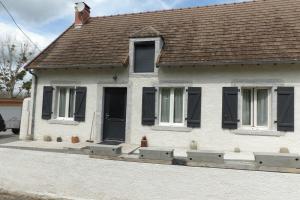 Picture of listing #329863922. House for sale in Urçay