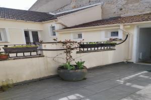 Picture of listing #329864882. Appartment for sale in Chevreuse
