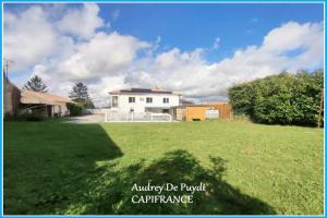 Picture of listing #329865253. House for sale in Nanteuil