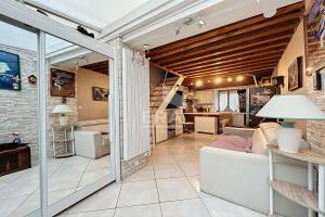 Picture of listing #329866542. Appartment for sale in Mareil-en-France