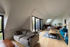 Picture of listing #329868701. Appartment for sale in Versailles