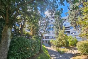 Picture of listing #329873162. Appartment for sale in Élancourt