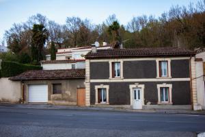 Picture of listing #329875681. House for sale in Pont-de-Larn