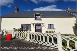 Picture of listing #329876426. House for sale in Pré-en-Pail-Saint-Samson
