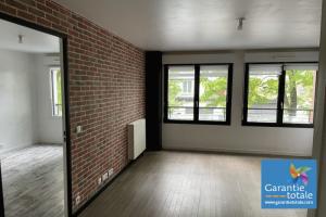 Picture of listing #329876951. Appartment for sale in Romainville