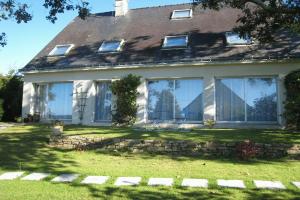 Picture of listing #329877589. House for sale in Guémené-sur-Scorff