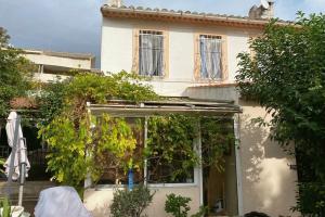 Picture of listing #329877949. House for sale in Marseille