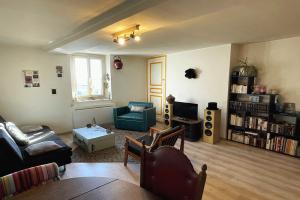 Picture of listing #329878046. Appartment for sale in Auxerre