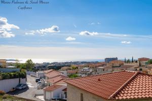 Picture of listing #329878080. House for sale in Marseille
