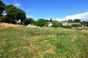 Picture of listing #329878476. Land for sale in Aramon