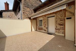 Picture of listing #329878554. Appartment for sale in Pont-de-Vaux