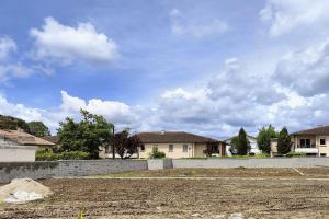 Picture of listing #329878906. Land for sale in Bruguières