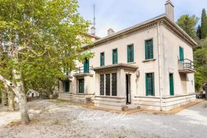 Picture of listing #329878962. House for sale in Marseille