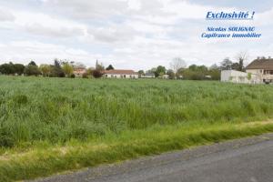 Picture of listing #329881230. Land for sale in Pleumartin