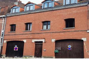 Picture of listing #329883627. Building for sale in Lille